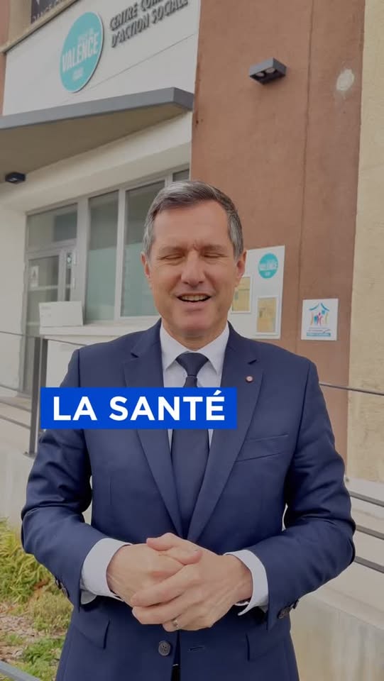 À Valence, nous faisons le choix d’une action concrète pour la santé et les solidarités.
Seniors, familles, personnes isolées ou en situation de handicap : chacun doit pouvoir trouver écoute, accompagnement et solutions.